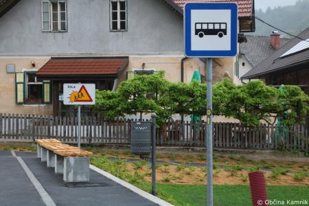 V Motniku namenu predali prenovljeni prireditveni prostor (1)